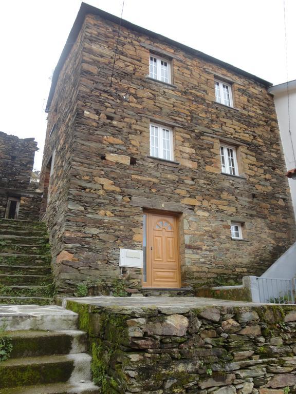 Abrigo Do Outeiro - Serra Da Estrela * Cabeca